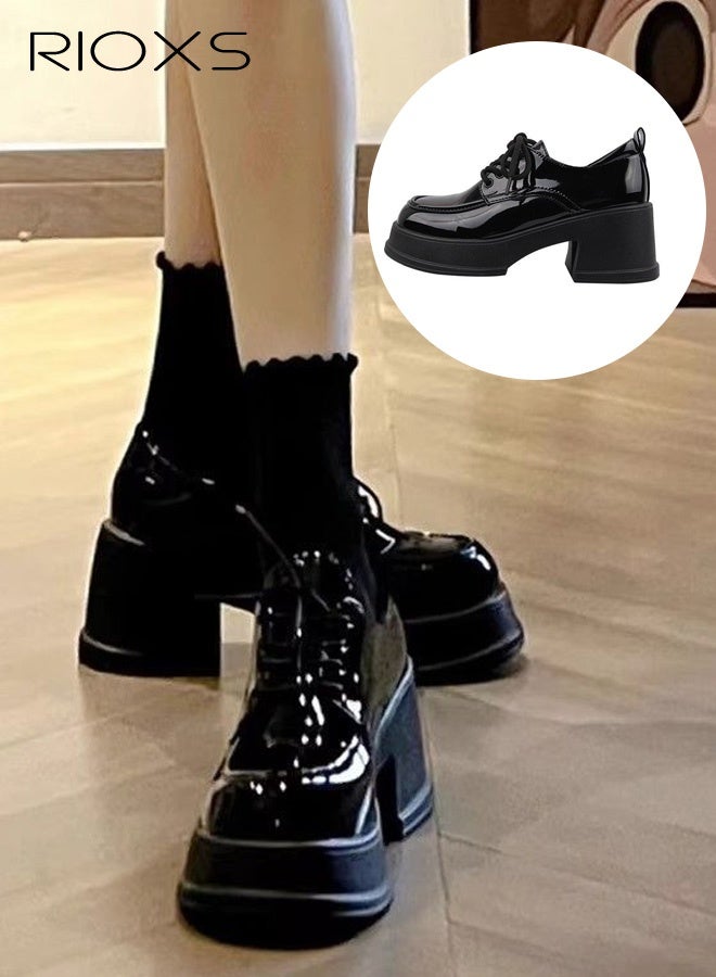 ريوكس حذاء نسائي سميك بكعب عالٍ من الجلد اللامع، حذاء أوكسفورد عصري بكعب عالٍ ورباط، حذاء مريح وناعم للارتداء اليومي، حذاء بكعب عالٍ ومقدمة مستديرة مانعة للانزلاق، مناسب للعمل والمناسبات الرسمية والمواعيد الغرامية والتخييم والارتداء اليومي وغير ذلك، لون أسود - Image 1